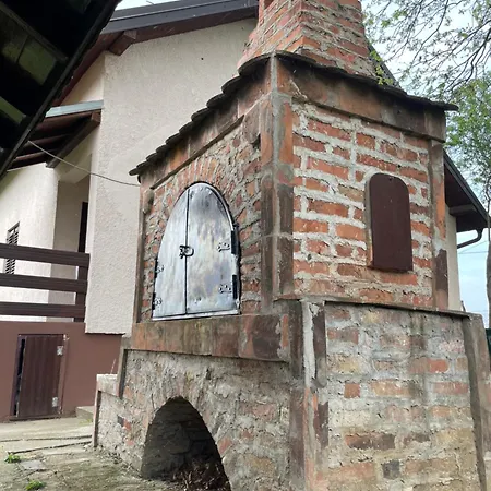 Plavinac Villa *